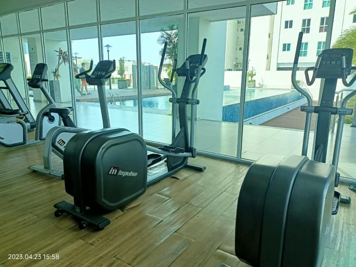 City Town 2-6 Pax Beautiful View Cozy Condo, Jelutong, Georgetown, Centre Heart Of Penang Island, Near Highway Komtar Gurney Bagian luar foto